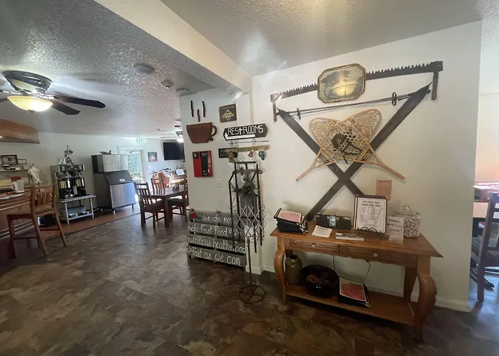Sierra Woods Lodge