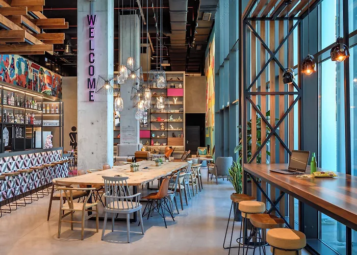Hotel Moxy Lisboa Oriente