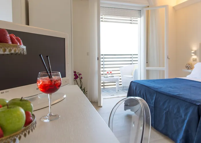 Kiss Beachfront Hotel&Restaurant