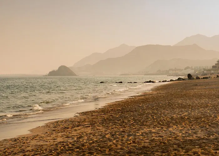 Le Meridien Al Aqah Beach Resort