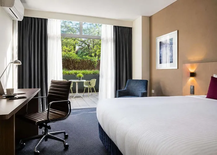 Mercure Sydney St Leonards