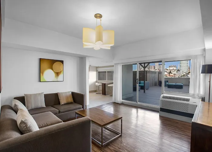 Holiday Inn San Francisco - Golden Gateway Newly Renovated With No Resort Fee