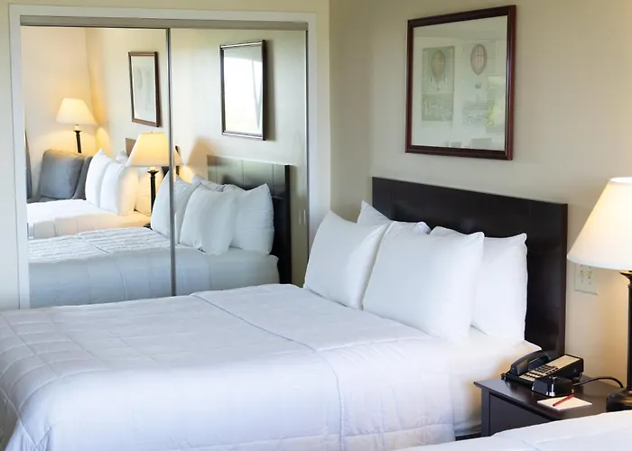 Meadowlands Plaza Hotel