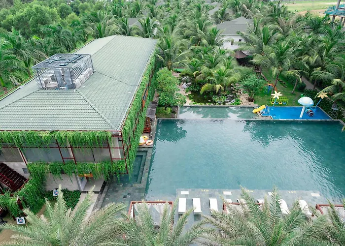 Le Palmier Ho Tram Resort - Beachfront With Private Beach