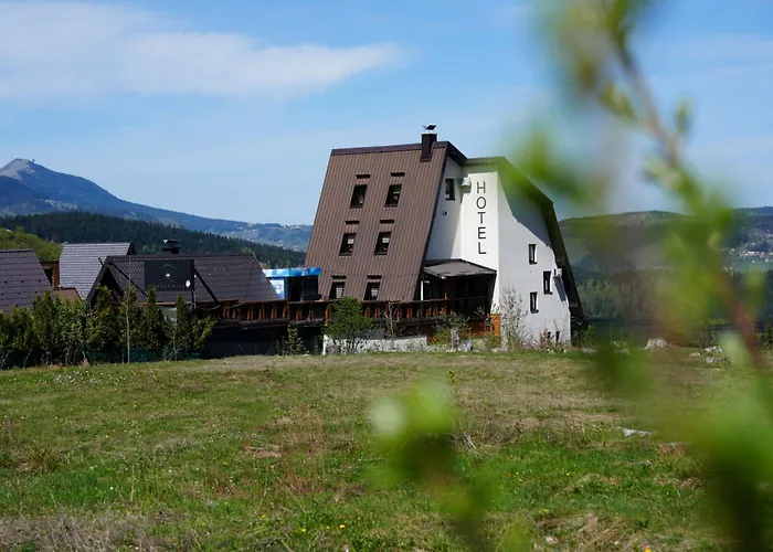 Hotel Planinska Kraljica - Ravna Planina - Pale