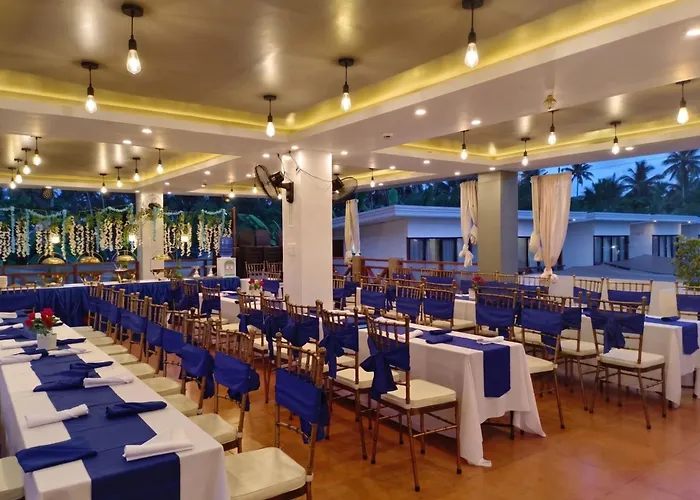 Bakawan Hideaway Resort & Restaurant
