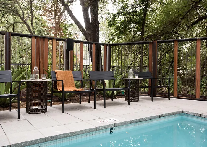 Harmon Guest House Healdsburg
