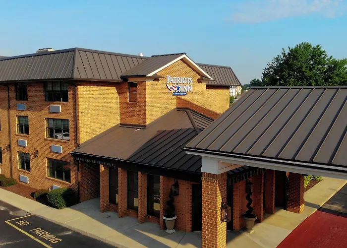 Patriots Inn