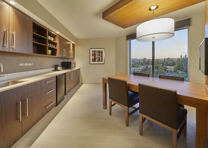 Hyatt Place Eugene/Oakway Center