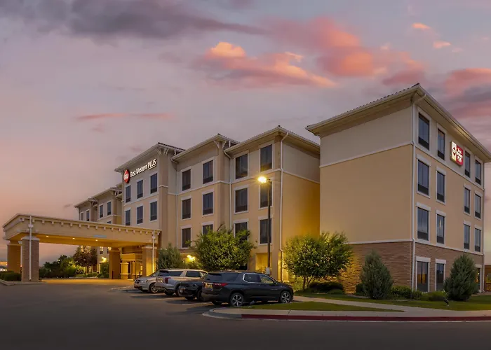 Best Western Plus Hudson Hotel & Suites