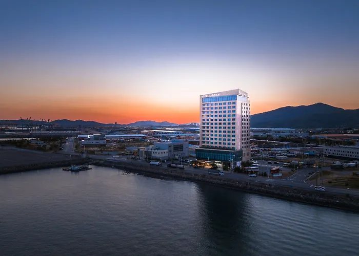 Gwangyang Lacky Hotel