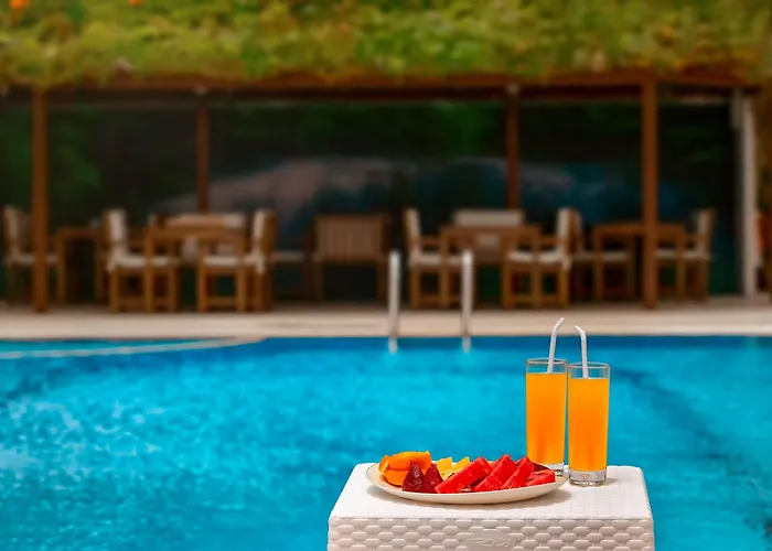 Golden Orange Hotel