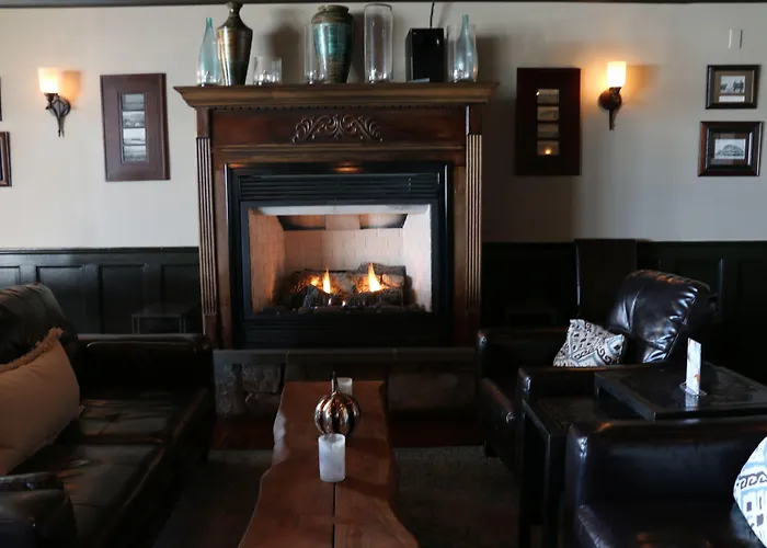 Union Bluff Hotel & Meeting House
