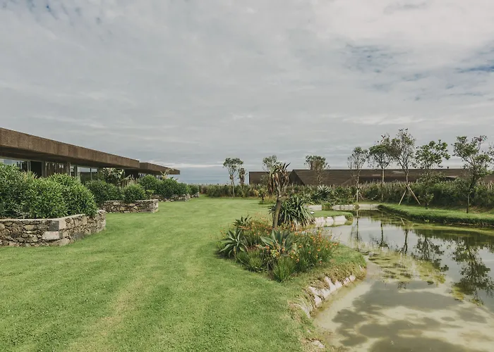 Santa Barbara Eco-Beach Resort