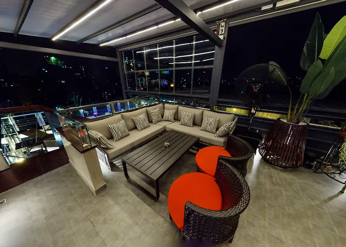 Platinum Grand