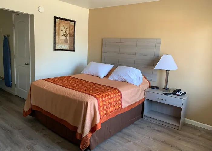 Redwood Inn Santa Rosa