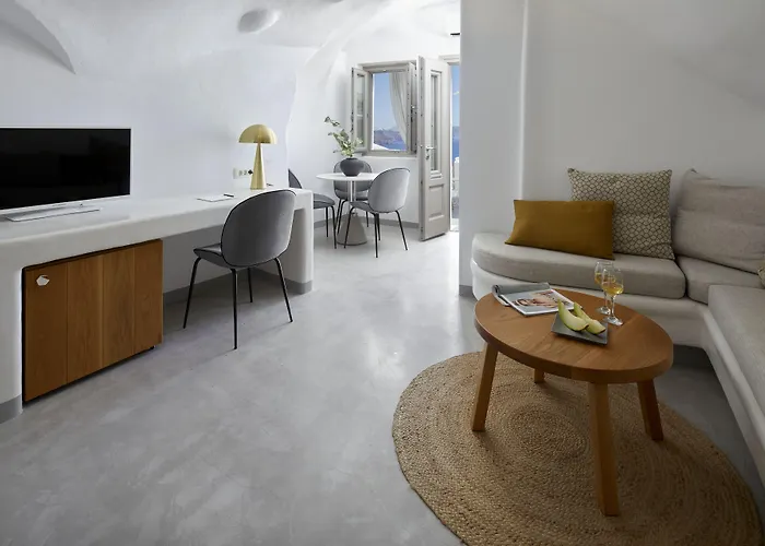 Filotera Suites