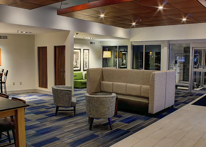 Holiday Inn Express Spencer By Ihg
