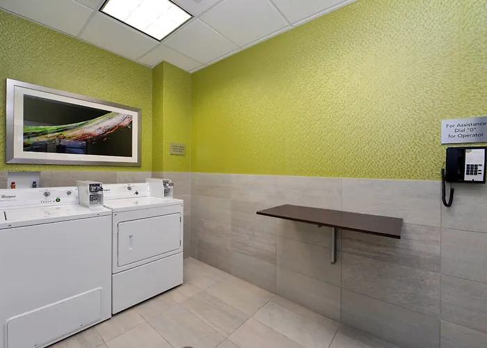 Courtyard By Marriott Saskatoon Airport