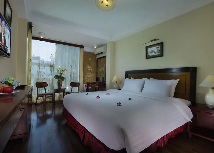 Classic Street Hotel
