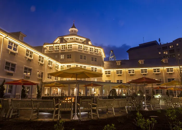 Cedar Point Hotel Breakers