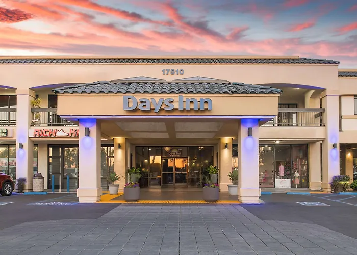 Days Inn & Suites By Wyndham Artesia