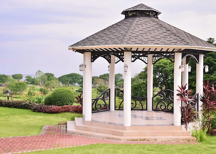 Thunderbird Resorts - Rizal