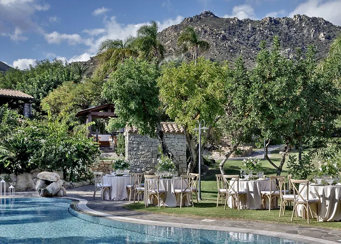 Cruccuris Resort - Adults Only