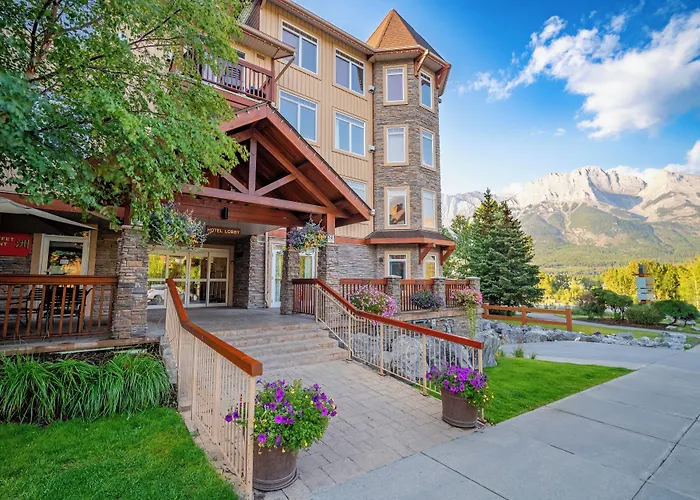 Falcon Crest Lodge By Clique