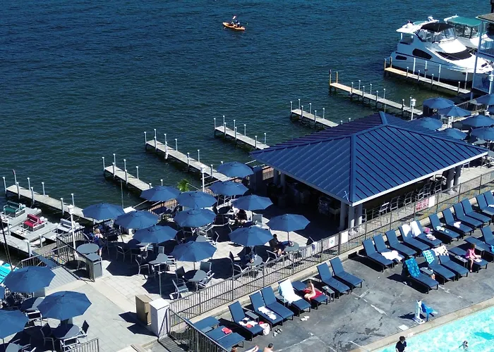 Georgian Lakeside Resort