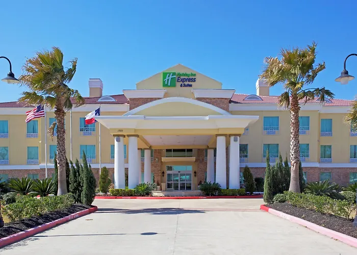 Holiday Inn Express Pearland By Ihg