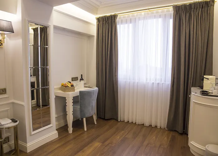 Mina Hotel - Special Category Istanboel