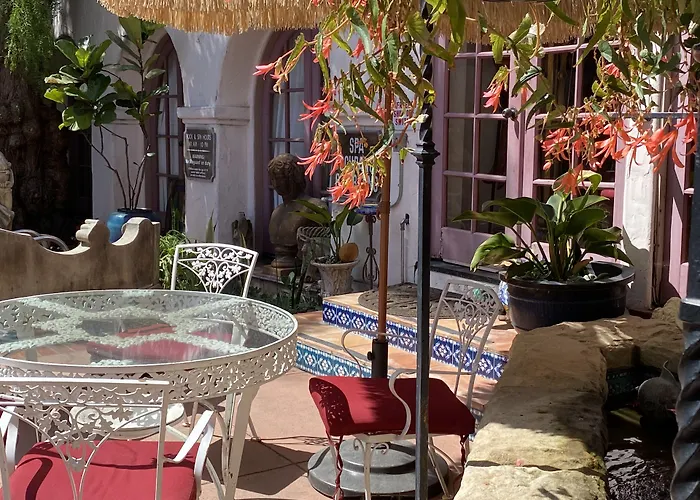Villa Rosa Inn Santa Barbara