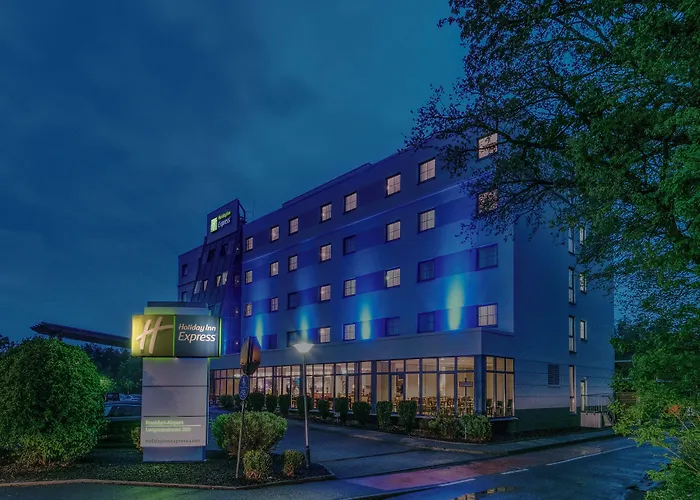 Holiday Inn Express Frankfurt Airport By Ihg