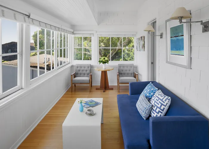 Casa Madrona Hotel And Spa