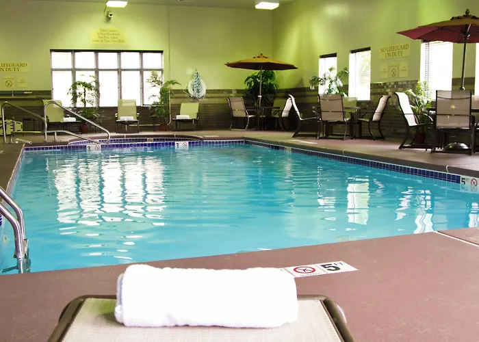 Holiday Inn Express Hotel & Suites Vineland Millville By Ihg