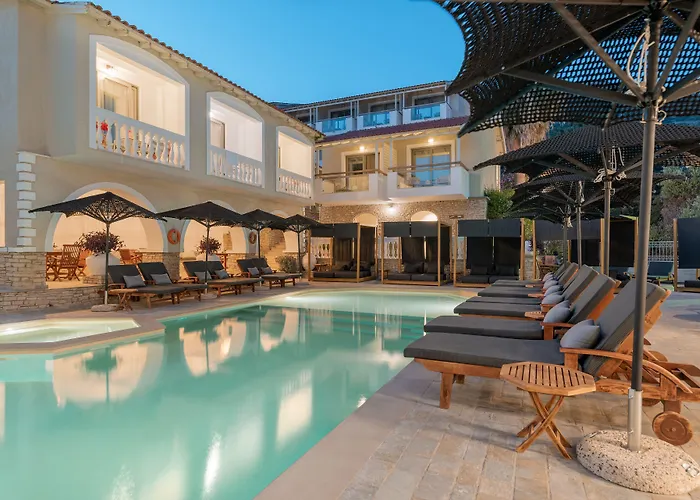 Ino Hotel & Suites