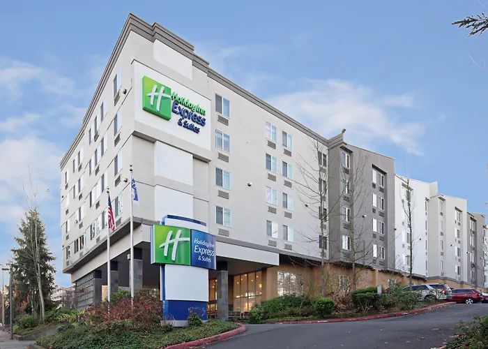Holiday Inn Express & Suites Seattle-Sea-Tac Airport By Ihg