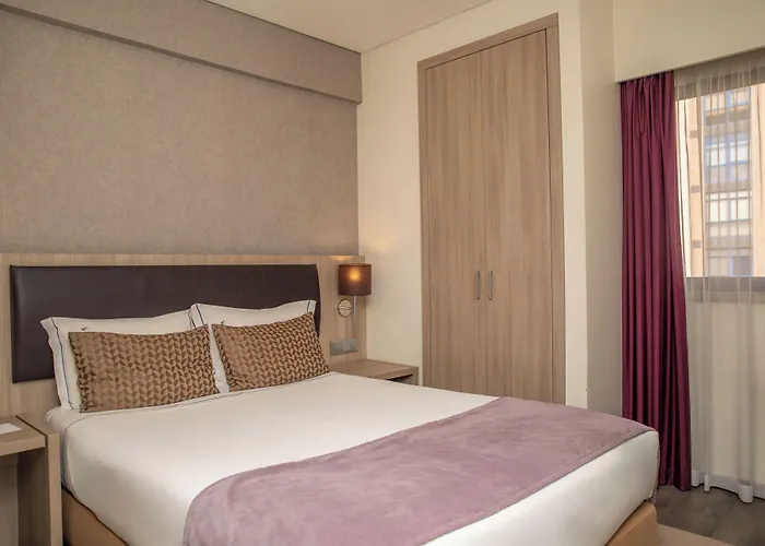 VIP Inn Berna Hotel