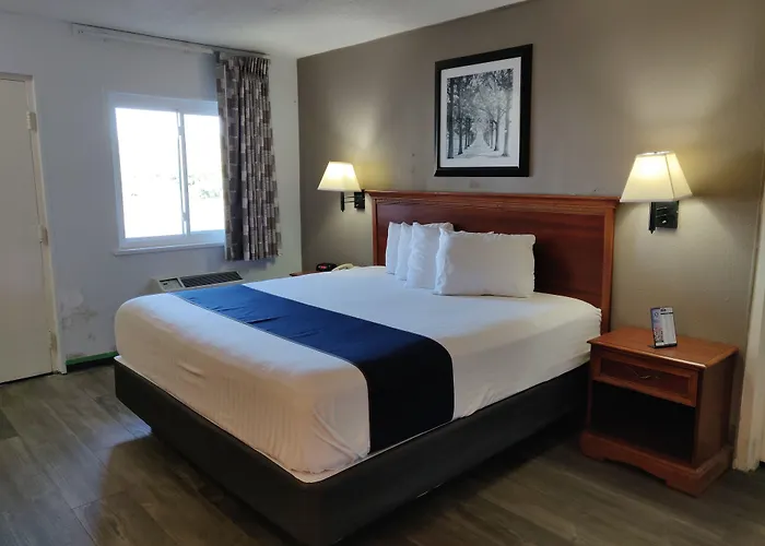 Cedar Cove Motel Sandusky
