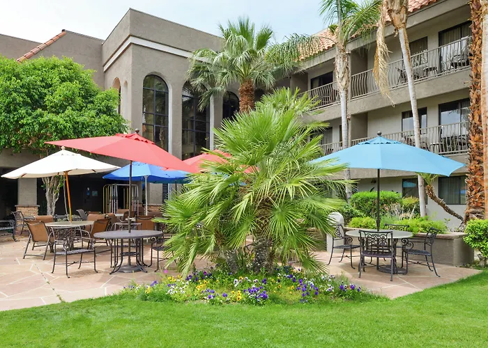 Holiday Inn Express Palm Desert By Ihg