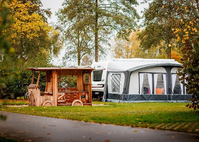 Vakantiepark Eiland Van Maurik