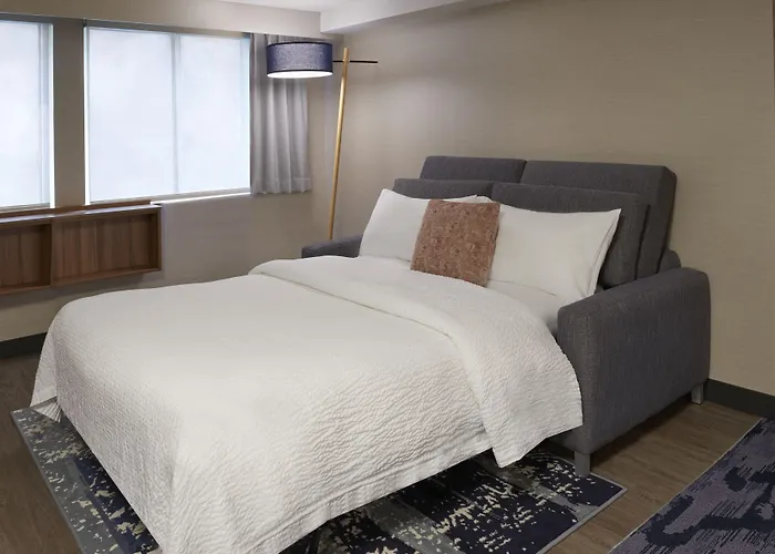 Fairfield By Marriott Niagara Falls, Canada