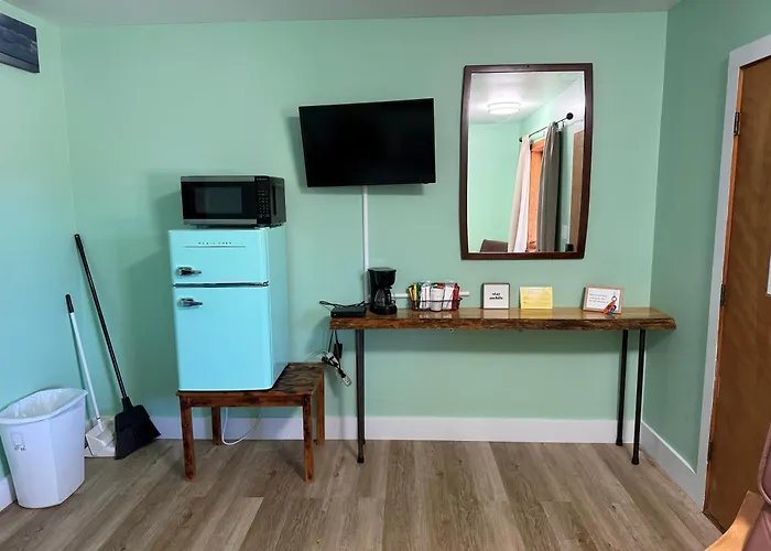 Bay Port Lodging