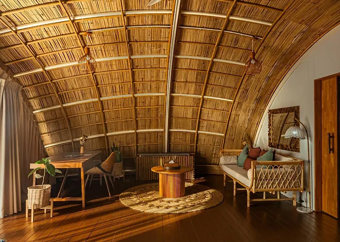 Jaiyen Eco Resort