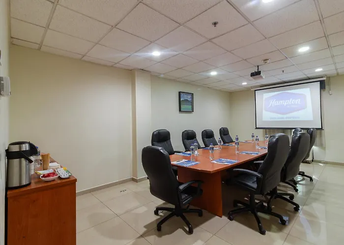Hampton Inn By Hilton Guadalajara-Aeropuerto