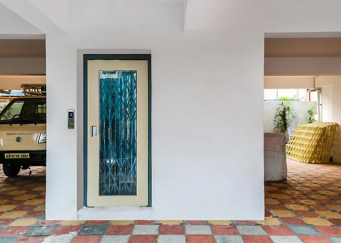 Hotel O Naaidu Grand