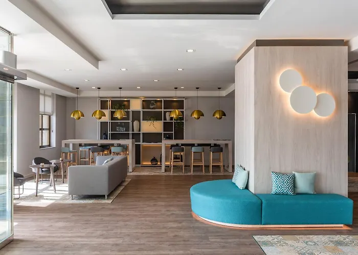 Hotel Cadiz Paseo Del Mar, Affiliated By Melia
