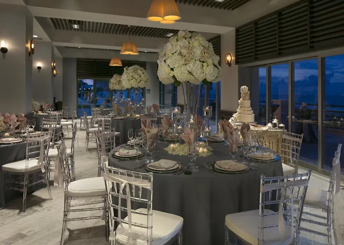 Hilton Daytona Beach Resort (Adults Only)