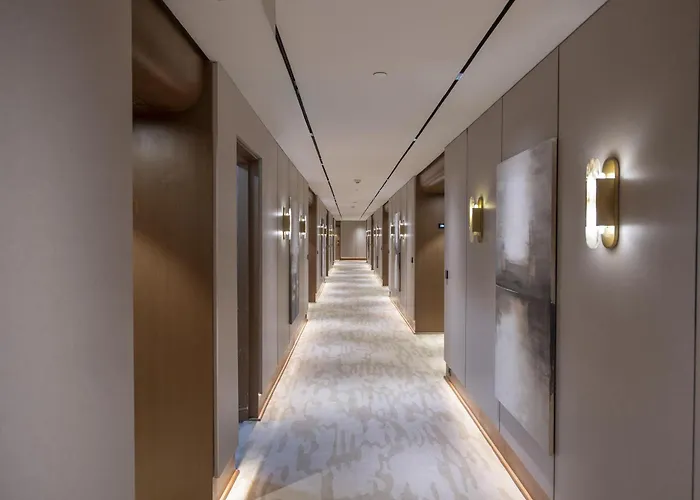 Sonesta St. George Hotel - Convention Center